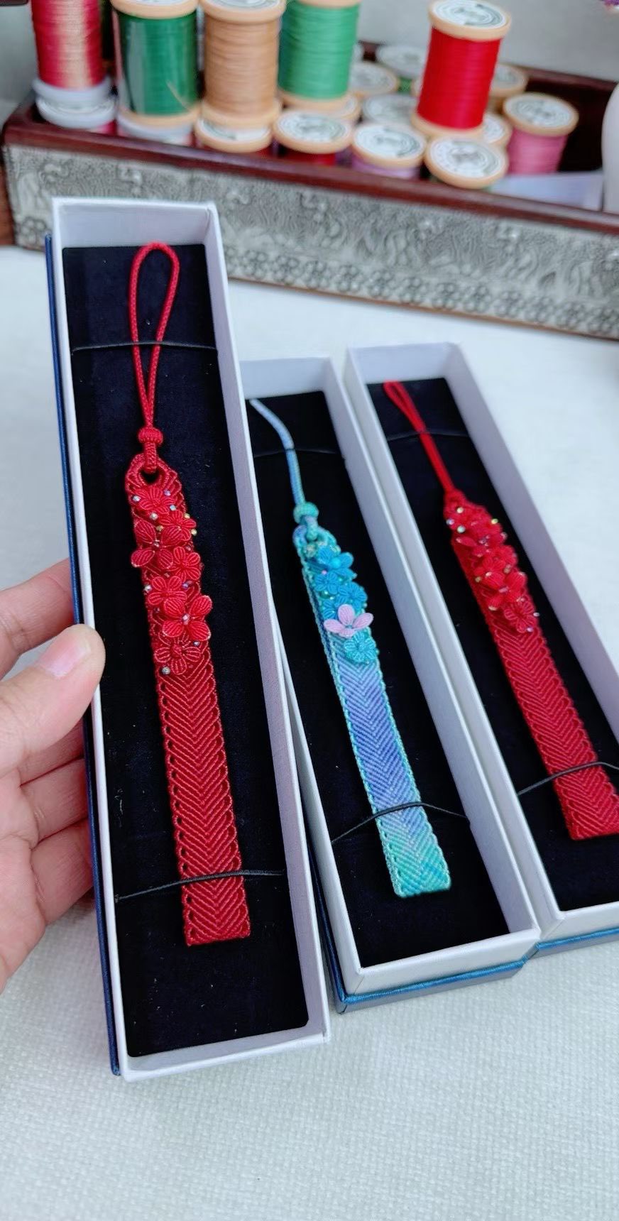 High-End Handwoven Good Luck Mobile Phone Lanyard Wax Cord Craft