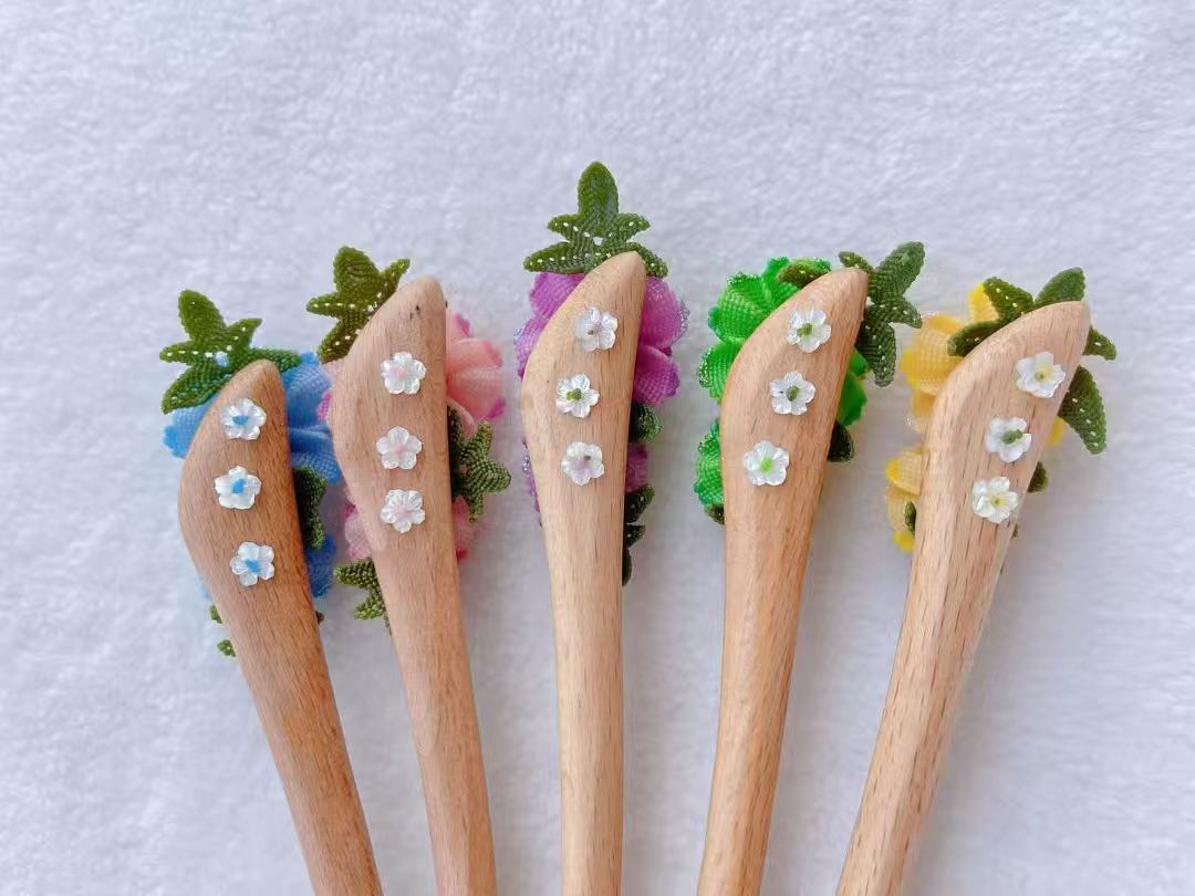 High-End Handwoven Good Luck Hair Clip with Wax Cord Craft